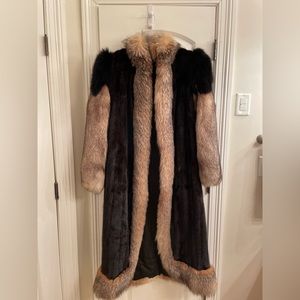 1 of 1 Vintage Women’s Real Fur Mink Coat With Customized Fox Trim